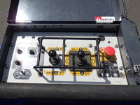 ISUZU Elf Cherry Picker 2RG-NKR88N 2020 2,230km_32