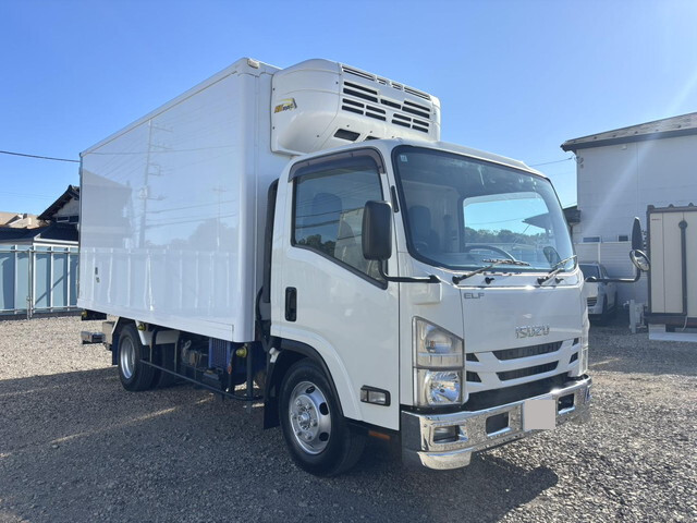 Elf Refrigerator & Freezer Truck_1