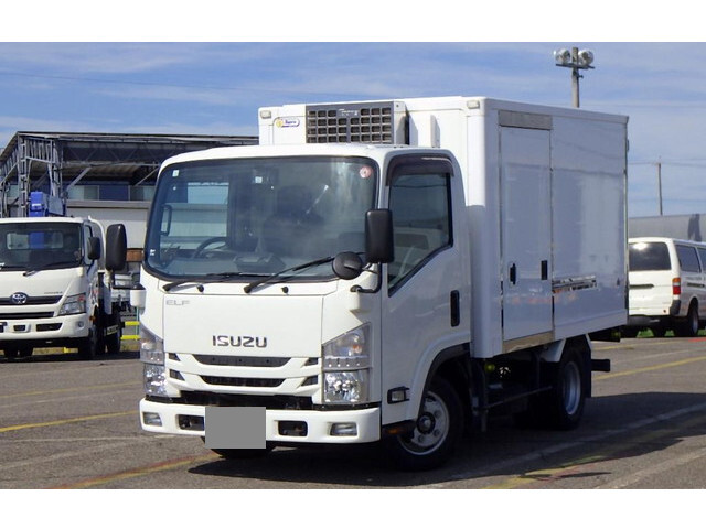 Elf Refrigerator & Freezer Truck_1