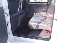 ISUZU Elf Double Cab TRG-NHS85A 2019 20,769km_19