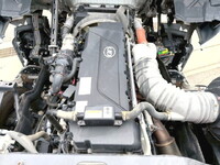 UD TRUCKS Quon Trailer Head 2PG-GK5AAD 2022 437,260km_16