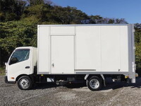TOYOTA Dyna Panel Van TKG-XZU710 2019 98,000km_7
