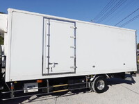 ISUZU Forward Refrigerator & Freezer Truck TKG-FRR90T2 2013 380,000km_8