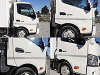 HINO Dutro Refrigerator & Freezer Truck TPG-XZU710M 2019 256,000km_4