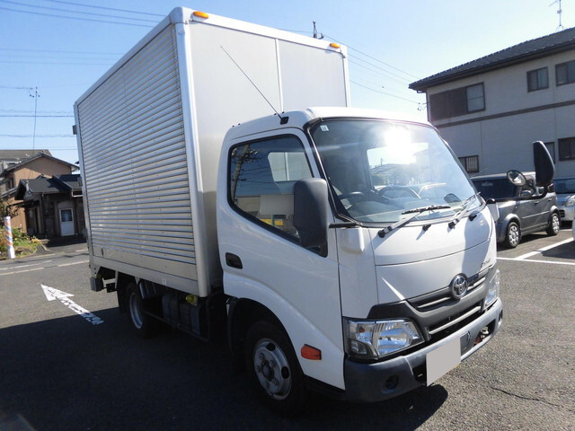 TOYOTA Dyna Aluminum Van TPG-XZU605 2019 137,000km