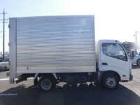 TOYOTA Dyna Aluminum Van TPG-XZU605 2019 137,000km_3