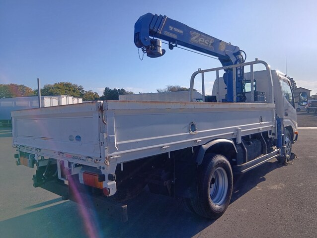 Dutro Truck (With 4 Steps Of Cranes)_2