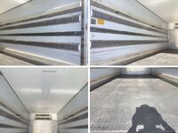 ISUZU Forward Refrigerator & Freezer Truck TKG-FRR90T2 2017 204,695km_12