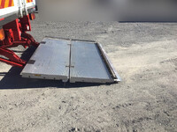 ISUZU Forward Refrigerator & Freezer Truck TKG-FRR90T2 2017 204,695km_18