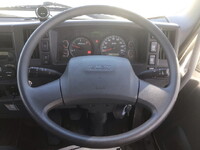 ISUZU Forward Refrigerator & Freezer Truck TKG-FRR90T2 2017 204,695km_32