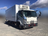 ISUZU Forward Refrigerator & Freezer Truck TKG-FRR90T2 2017 204,695km_3