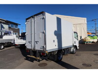 ISUZU Elf Refrigerator & Freezer Truck TPG-NLR85AN 2015 276,687km_2