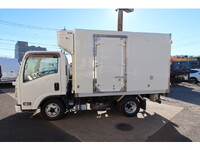 ISUZU Elf Refrigerator & Freezer Truck TPG-NLR85AN 2015 276,687km_4