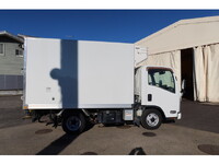 ISUZU Elf Refrigerator & Freezer Truck TPG-NLR85AN 2015 276,687km_6