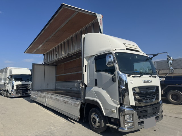 ISUZU Giga Aluminum Wing 2PG-CYJ77C 2018 455,000km