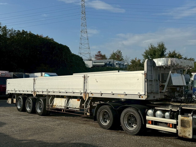 Others Others Flat Bed With Side Flaps PFB34114 2013 0km