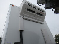 ISUZU Forward Refrigerator & Freezer Truck TKG-FRR90T2 2017 897,800km_38