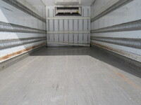 ISUZU Forward Refrigerator & Freezer Truck TKG-FRR90T2 2015 834,900km_10