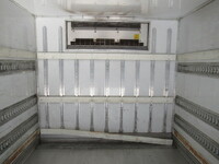 ISUZU Forward Refrigerator & Freezer Truck TKG-FRR90T2 2015 834,900km_12