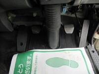 ISUZU Forward Refrigerator & Freezer Truck TKG-FRR90T2 2015 834,900km_34