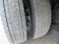 ISUZU Forward Refrigerator & Freezer Truck TKG-FRR90T2 2015 834,900km_40