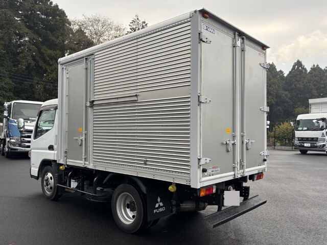 Canter Aluminum Van_2