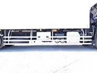 ISUZU Giga Refrigerator & Freezer Truck QKG-CYL77A 2016 1,136,000km_15