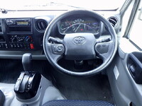 TOYOTA Dyna Covered Truck 2RG-XZC710 2022 104,000km_13