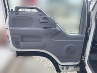 ISUZU Elf Aluminum Van PB-NKR81AN 2005 92,780km_26