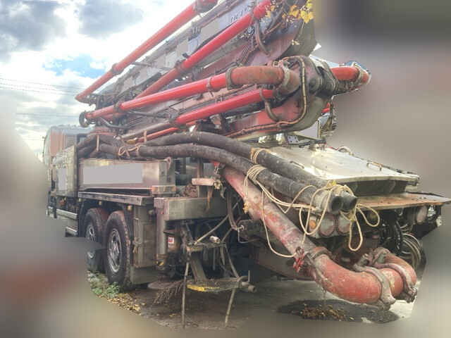 Profia Concrete Pumping Truck_2