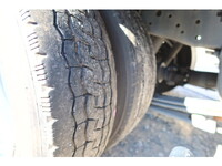 ISUZU Elf Aluminum Van TRG-NLR85AN 2017 225,090km_22