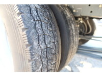 ISUZU Elf Aluminum Van TRG-NLR85AN 2017 225,090km_24