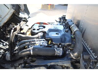 ISUZU Elf Aluminum Van TRG-NLR85AN 2017 225,090km_28