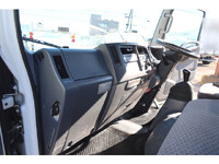 ISUZU Elf Aluminum Van TRG-NLR85AN 2017 225,090km_40