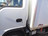 ISUZU Elf Aluminum Van TRG-NHR85AN 2016 123,083km_14