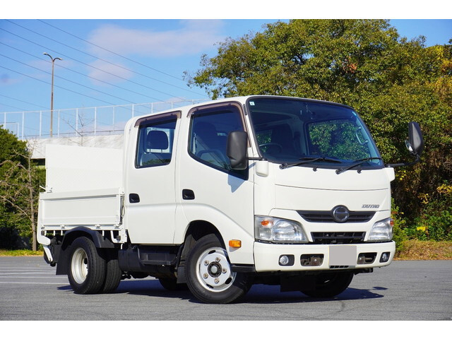 HINO Dutro Double Cab TKG-XZU605M 2015 100,343km