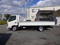 HINO Dutro Flat Body 2RG-XZU710M 2020 41,142km_5