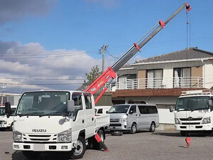 ISUZU Elf Double Cab TRG-NJR85A 2015 9,961km_1
