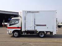 HINO Dutro Refrigerator & Freezer Truck TKG-XZU605M 2018 410,000km_3