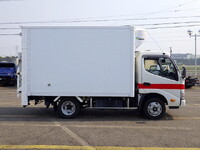 HINO Dutro Refrigerator & Freezer Truck TKG-XZU605M 2018 410,000km_4
