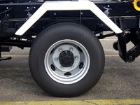 UD TRUCKS Condor Container Carrier Truck 2RG-BRR90S1 2023 1,000km_24