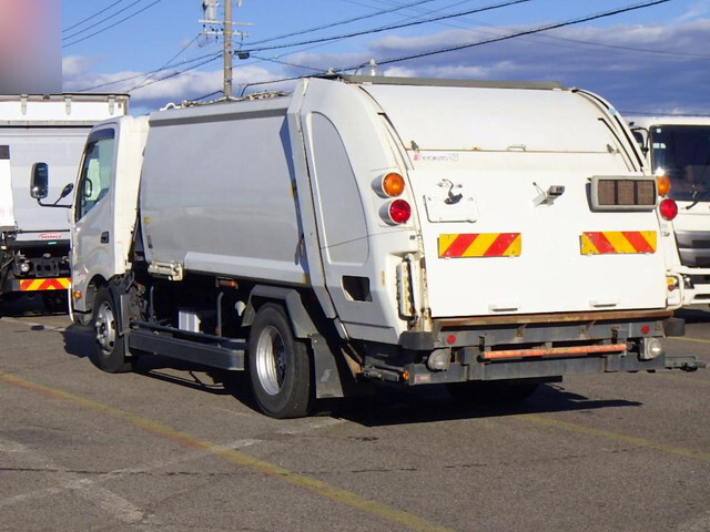 Dutro Garbage Truck_2