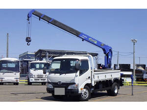 HINO Dutro Truck (With 4 Steps Of Cranes) TKG-XZU650M 2015 42,000km_1