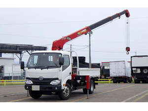 TOYOTA Dyna Truck (With 4 Steps Of Cranes) TKG-XZU650 2018 81,000km_1