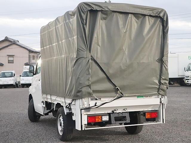 Townace Covered Truck_2