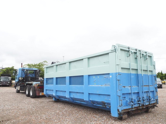 Giga Container Carrier Truck_2