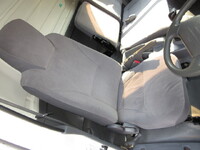 ISUZU Elf Panel Van SKG-NPR85AN 2012 202,000km_19