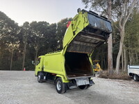 MITSUBISHI FUSO Canter Garbage Truck TKG-FEB90 2014 233,871km_4