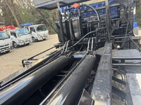 MITSUBISHI FUSO Super Great Container Carrier Truck QPG-FV60VY 2015 587,841km_13