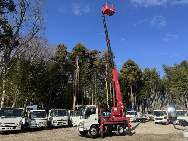 ISUZU Elf Cherry Picker BKG-NKR85N 2010 48,015km